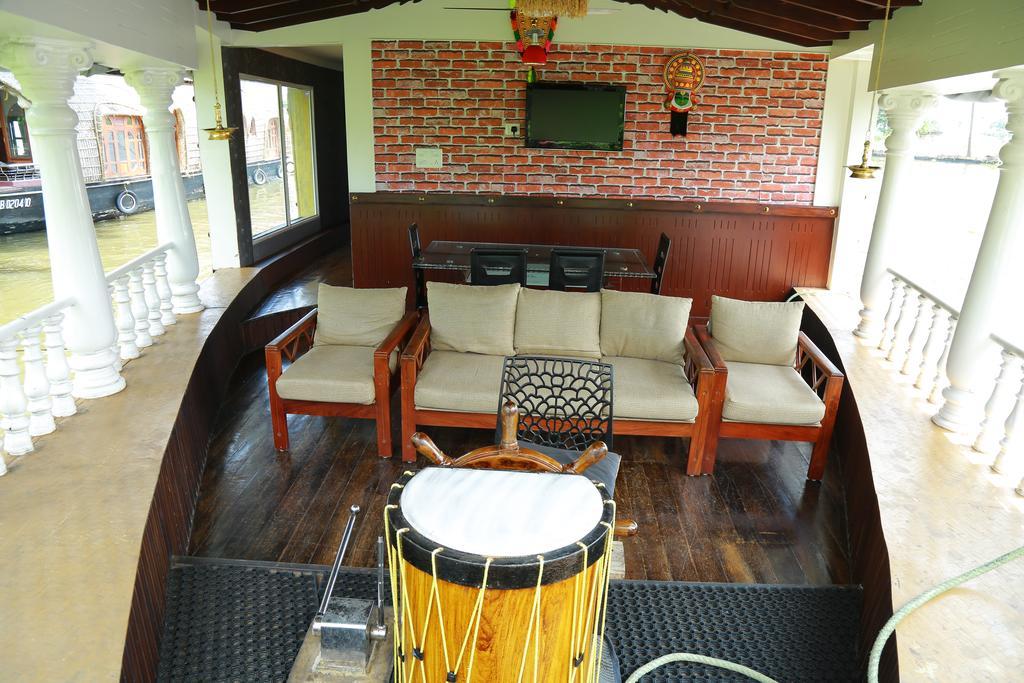 Marari Houseboat Hotel Mararikulam Cameră foto